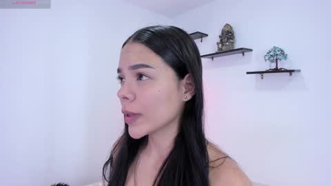 Cris  online show from December 21, 2:41 am