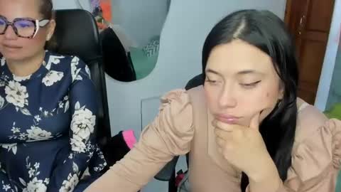 valery_bonnet1 online show from October 14, 1:46 pm