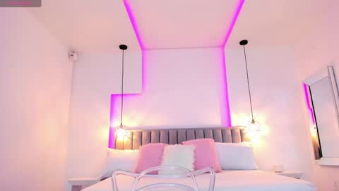 Carla online show from January 29, 11:20 am