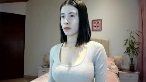 Macarena online show from October 1, 3:33 am