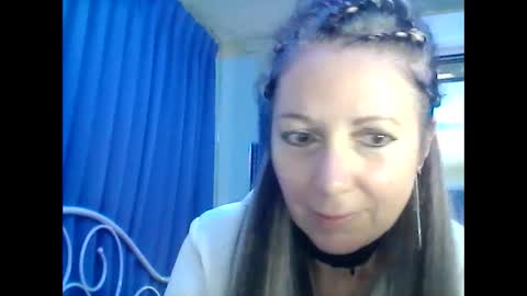 ValleriWind online show from January 28, 1:29 am