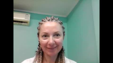 ValleriWind online show from February 12, 9:22 pm