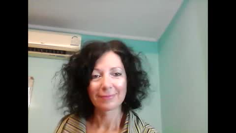 ValleriWind online show from February 4, 8:49 pm