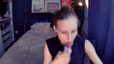 originally accaunt on cb - valorant girl  naked show only pvt  online show from June 30, 1:54 pm