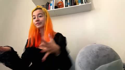 Emily online show from February 10, 7:44 am