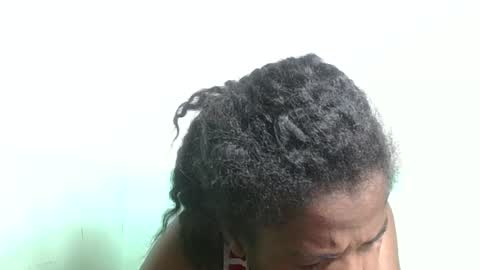 vanafiry online show from February 8, 2:05 pm