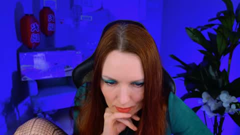 Vanda online show from February 5, 3:53 pm