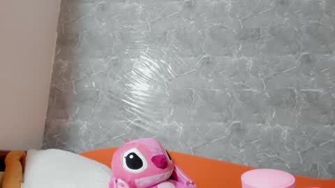 vanessaadol online show from February 4, 11:16 am