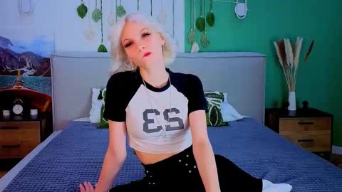 Vanessa online show from February 27, 3:01 pm