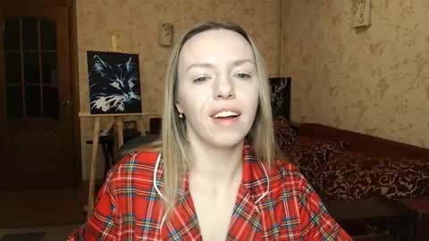 VanillaMuffin online show from February 24, 7:20 am