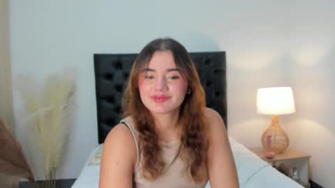 Vannesa online show from March 12, 11:51 pm