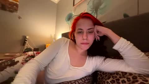 vaua089 online show from October 10, 5:23 am