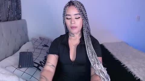 Vayolett Bass online show from March 8, 5:14 am