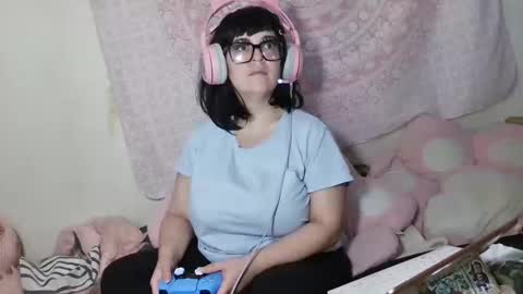 Veronica Lehane online show from October 11, 12:19 pm