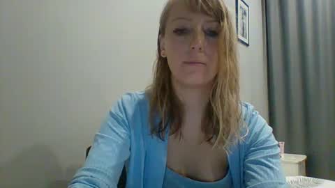 Veessa online show from April 22, 8:28 pm