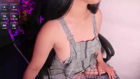 Isabella online show from November 22, 8:00 pm