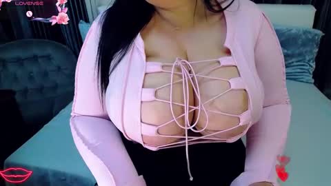 VeleryWOW online show from March 7, 2:23 pm