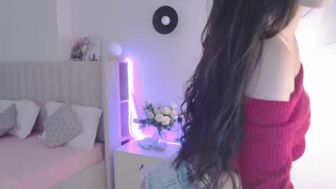 VeliaSai online show from June 4, 3:01 am