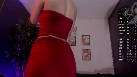 Isabella  online show from December 18, 11:15 am