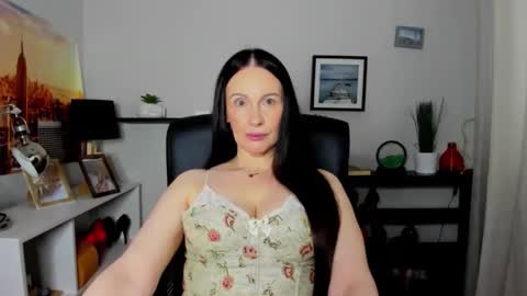 Jasmine online show from October 15, 6:27 am