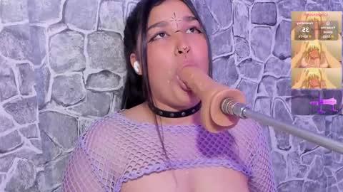 velvet_rosee_ online show from October 4, 12:00 pm