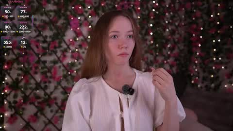 Polly online show from February 20, 6:09 pm