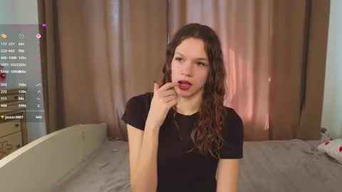 Kelly online show from February 24, 8:02 am