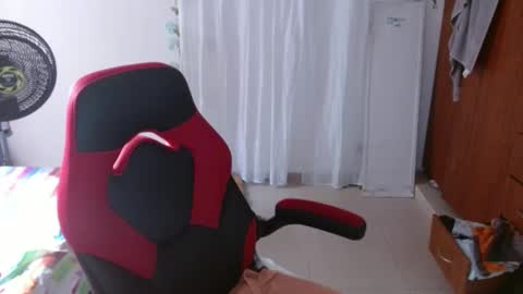 venecasexy44 online show from September 15, 9:11 pm