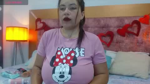 vennuss89 online show from January 6, 11:47 am