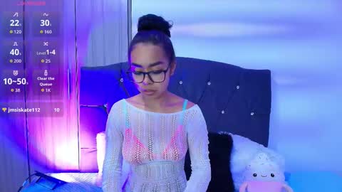 venus_hexxx online show from September 25, 12:32 am