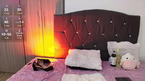 venus_hexxx online show from March 3, 11:49 am