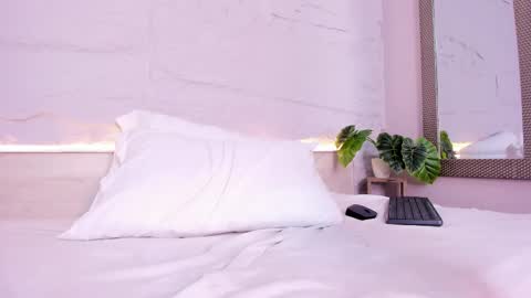 Venus online show from November 22, 1:14 pm