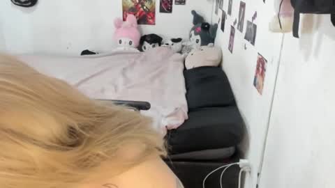 Venuss  online show from October 7, 6:23 pm