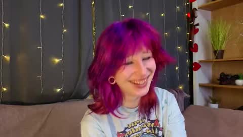 Erica online show from March 22, 8:15 pm