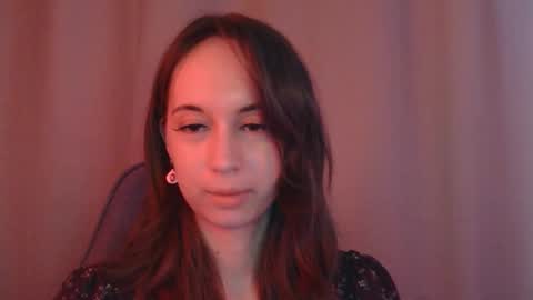 Una online show from January 14, 1:05 pm