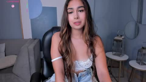 veronicablue1 online show from May 10, 12:29 pm