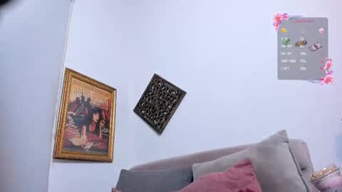 Veronica Gills online show from March 3, 6:53 pm