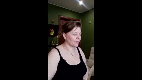 VeronikawGold online show from April 12, 7:55 am