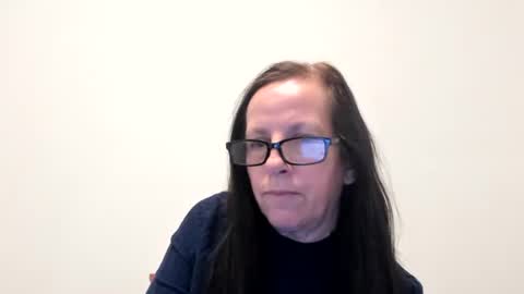 verysassypeachgoddess online show from January 17, 4:09 am