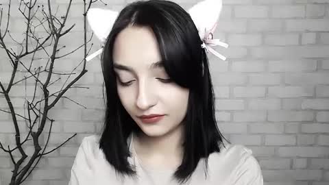 Ana online show from February 25, 9:31 am