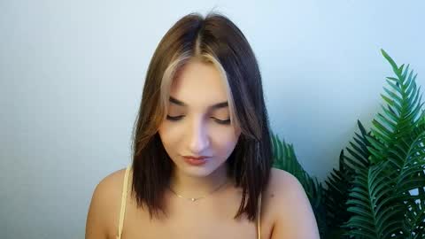 Ana online show from October 27, 12:33 pm