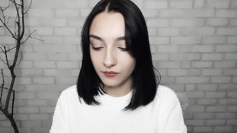 Ana online show from February 15, 1:27 pm