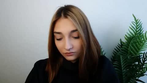 Ana online show from September 25, 11:09 am