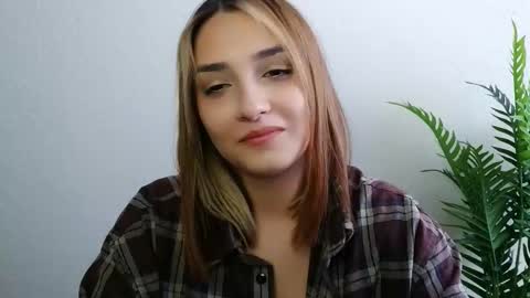 Ana online show from March 15, 2:52 pm