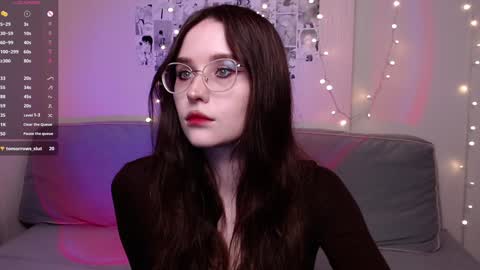 Iva  online show from December 22, 8:58 pm