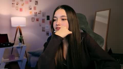 Rachel online show from November 28, 7:39 pm