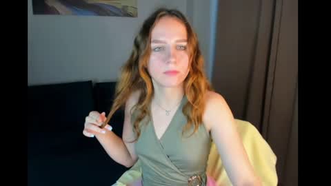 vicki_milles online show from July 29, 12:54 am