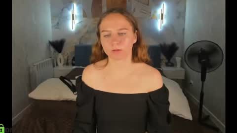 vicki_milles online show from June 25, 8:51 am
