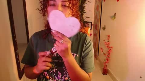 Vicky  online show from March 1, 7:15 pm