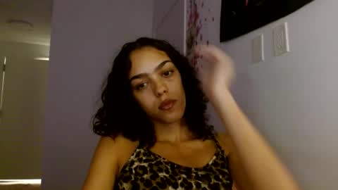 Goddess Victory  online show from November 7, 3:45 am